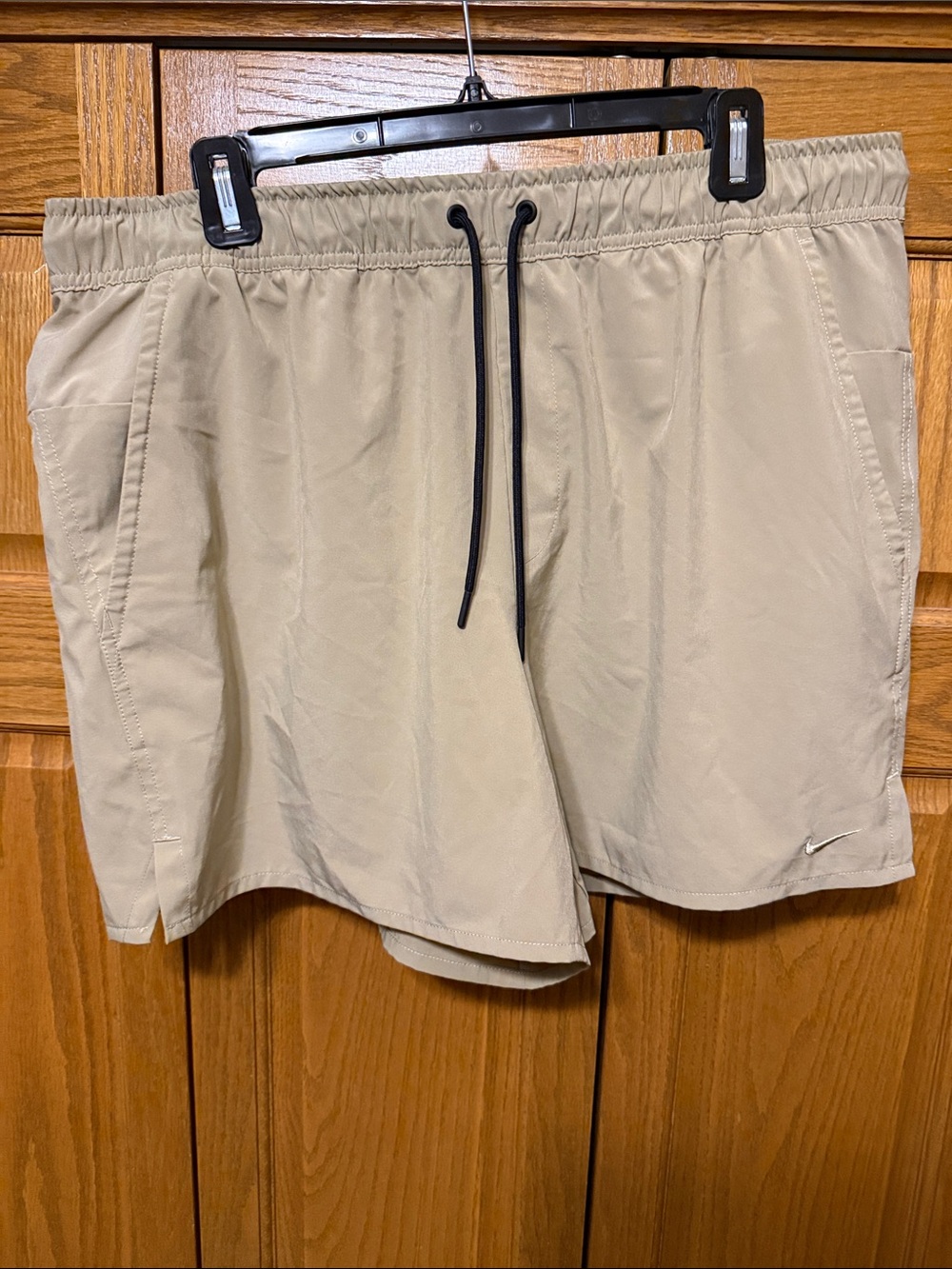 Nike Men’s Tan Performance Athletic Shorts with Black Drawstring/Dri-Fit/ XL